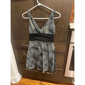 Patagonia Faux Wrap‎ Dress Black Leaf Print Sundress Organic Cotton Sz Small